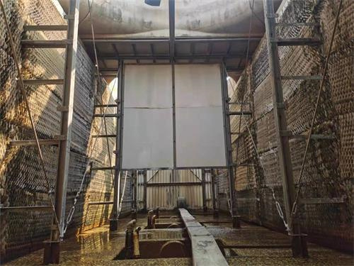 玻璃鋼涼水塔的防腐施工方案(玻璃鋼涼水塔拆除)