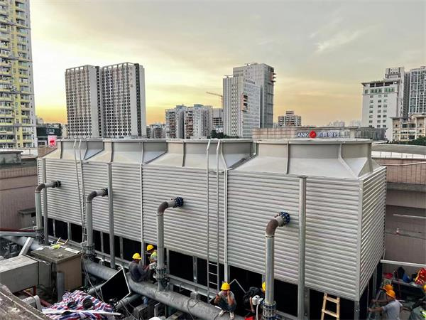 冷卻塔內壁凹凸不平整部分如何處理？(冷卻塔內壁刷油